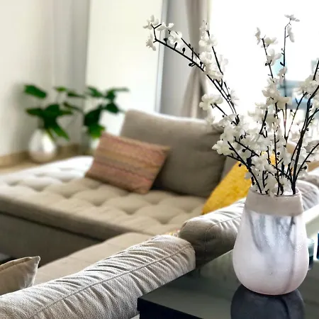 Modern 2 Bedroom Gelijkvloers-appartement M.tuin En Zwembad * La Mairena