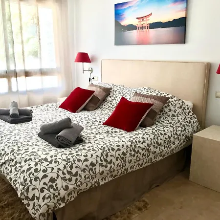 Appartement Modern 2 Bedroom Gelijkvloers-appartement M.tuin En Zwembad La Mairena